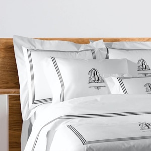 Monogram White Cotton Sateen Hotel Stitch Duvet Cover Set 3 Liner Embroidery 1 Duvet Cover And 2 Pillow Sham 400TC
