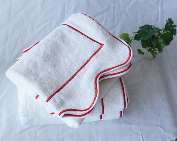 Scalloped border Embroidery Line Cotton Hand Towels set of 2 600 GSM Etsy