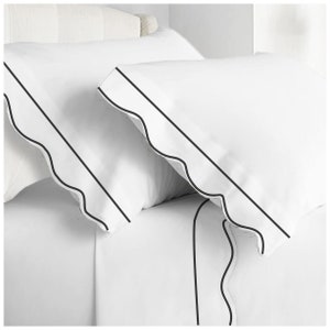 400 Thread Count White Cotton Sateen Scalloped Piping & Border Hotel Stitch Sheet Set