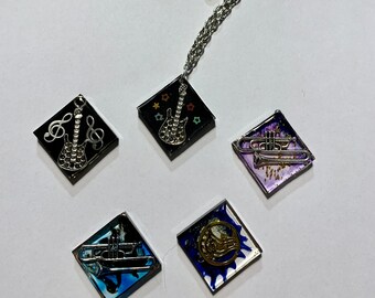 Handmade necklace in resin and steel - Collana  fatta a mano in resina e acciaio