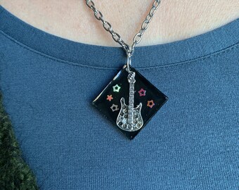 Handmade necklace in resin and steel - Collana fatta a mano in resina e acciaio