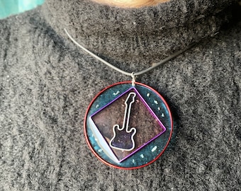 Anodized aluminum and resin necklace - rubber collar  (completely handmade)