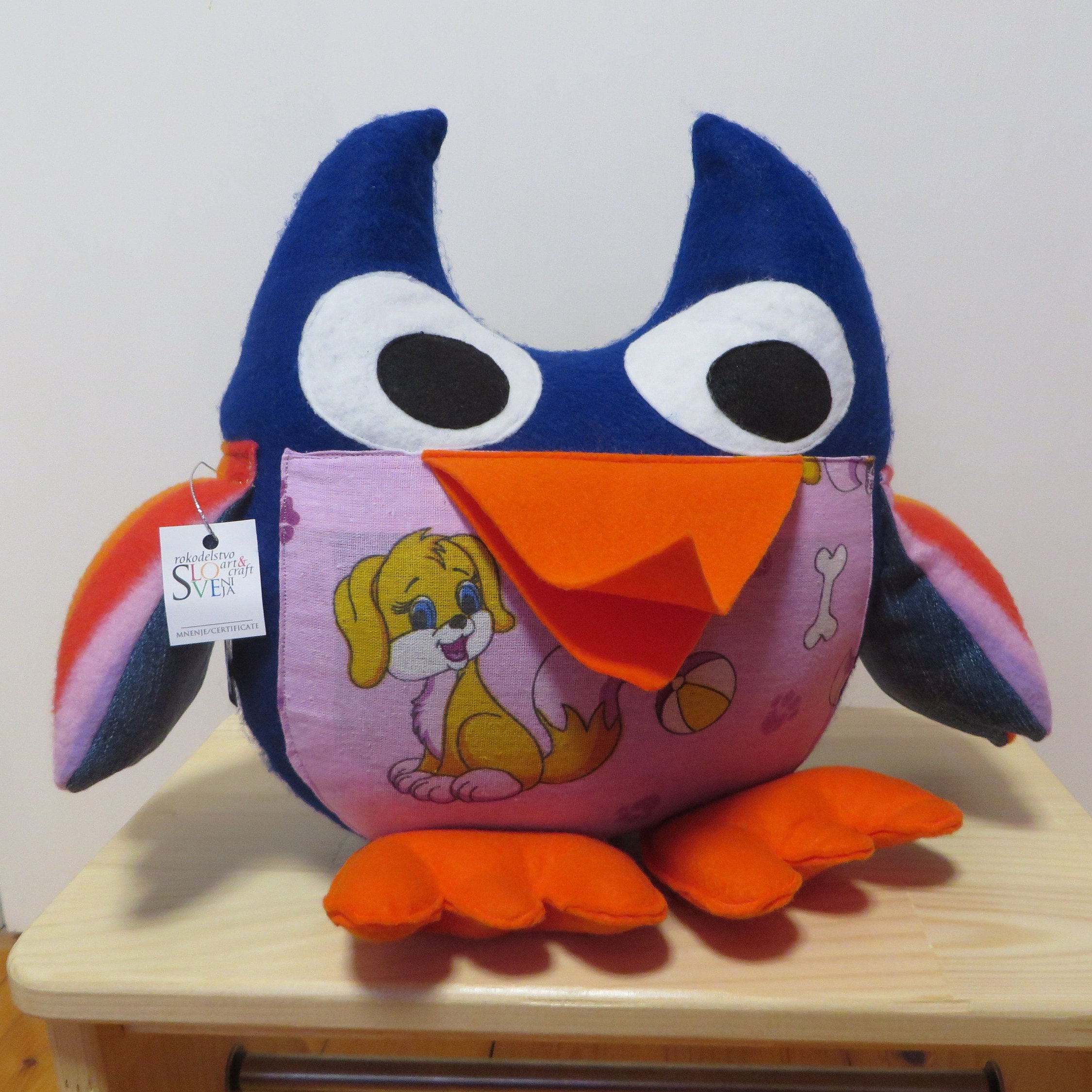 owl/ stuffed animal/decorative/cuddles and snuggles toy/