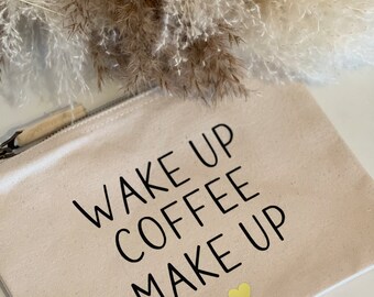 Kosmetiktasche mit Spruch „More Amor por favor Kosmetiktasche mit Spruch | Geschenk JGA | Geschenk Freundin