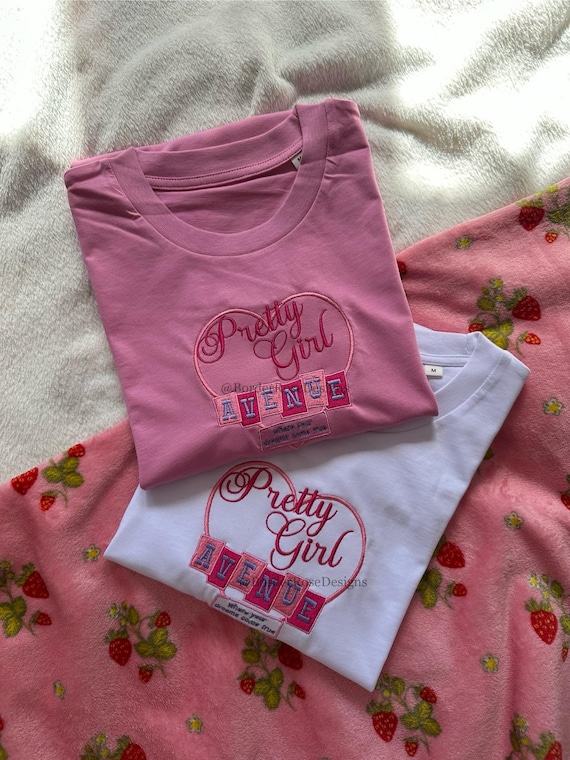 Pretty Girl Avenue House Tour Man's Best Friend Sabrina Carpenter Inspired Unisex Embroidered T Shirt