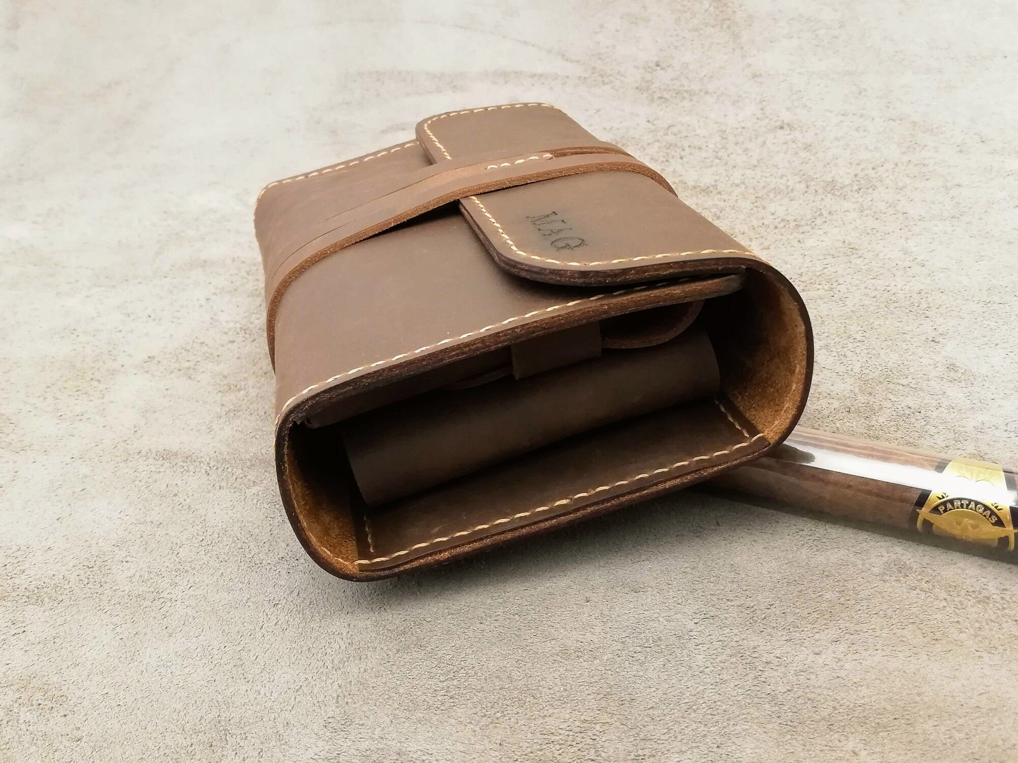 Handmade Leather Cigar Case - Leather Roll