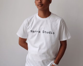 Narra Studio Logo Baumwolle T-Shirt Weiß, Schwarz, Gelb