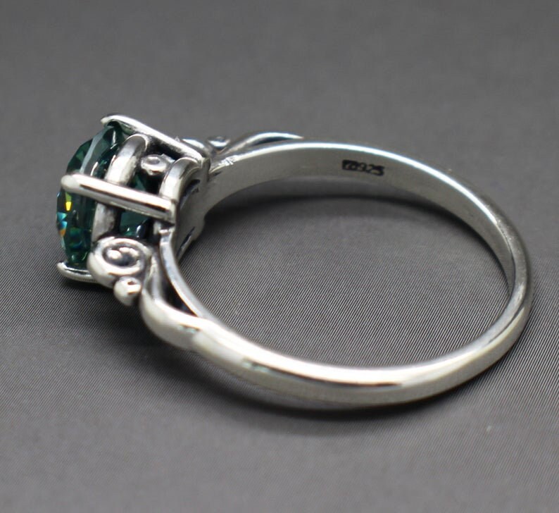 2.11cts Fancy Bluish Green Diamond Scroll Ring VVS-1 Clarity 8.53mm