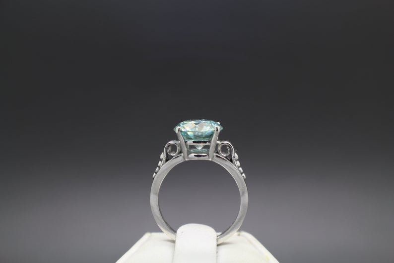 10.15mm VVS-1 Clarity Certified 3.60cts Ice Blue Diamond Scroll Ring