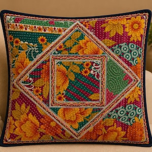 Vintage Kantha Patchwork Cushion Cover Handmade Cotton Pillow Cover Boho Sofa Decor Gift for Home