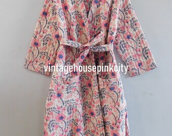 Veste kimono en coton rose, veste kimono matelassée, manteau long matelassé, peignoir kimono boho hippie réversible, robe longue, robe de chambre de mariée