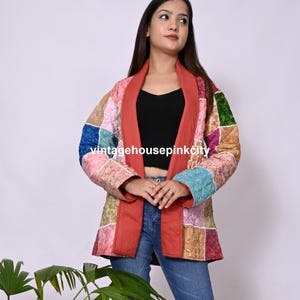 Vintage Silk Patchwork Quilted Jacket: Women&#39;s Warm Overcoat