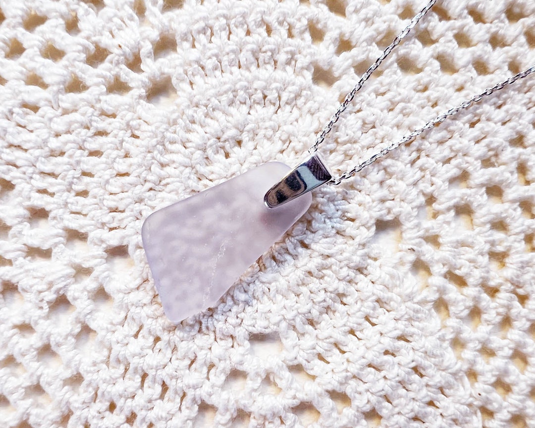 Keuka Lake Glass Jewelry / Light Purple Glass / Finger Lakes Jewelry