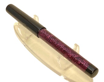 Vintage lizard skin with black