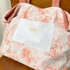 Grand sac cabas réversible en éponge de bambou certifiée OekoTex couleur ROSE Fleurs roses