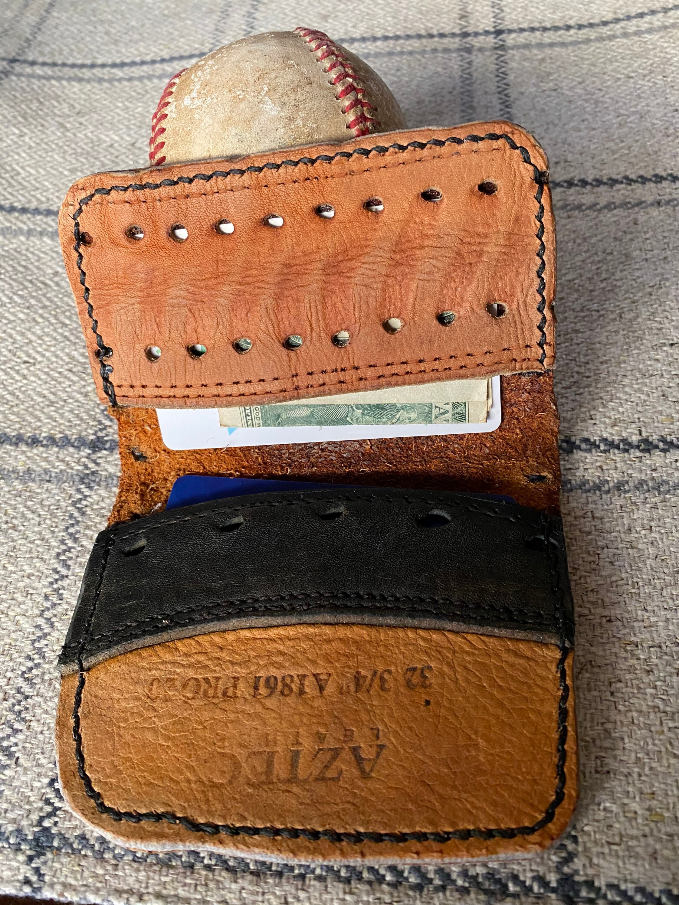 Wilson Baseball Glove Bifold Wallet Card Holder Etsy