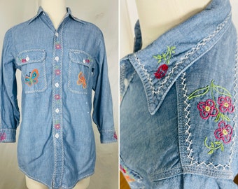 Vintage 60s chambray embroidered light denim shirt / true vtg OOAK grail / 70s psych floral cottagecore butterfly collar / small medium
