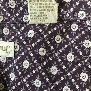 Vintage cottagecore shirt purple ditzy floral / 80s 90s Banana Republic tuxedo detail long sleeve blouse / 100% cotton / small-medium image 6
