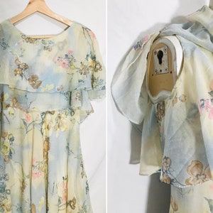 Vintage 70s floral ethereal kneelength ruffle dress / fit and flare pastel frock / sleeveless cape / watercolor florals / XS-S image 2