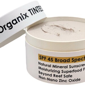 open jar, eco friendly sunscreen jar