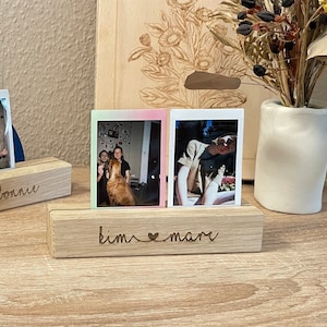 Półka na zdjęcia wykonana z drewna dębowego na pocztówki lub zdjęcia, Polaroid, Instax, stojak na zdjęcia, stojak na karty, uchwyt na karty, personalizowany