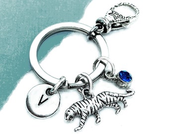 Tiger Keychain, Initial Keyring, Tiger Accessories, Tiger Lover Gift, Mens Keychains, Personalized Key Chain for Boyfriend, Big Cat Key Ring