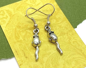 Taxidermy Rat Tail Earrings Real Rats Oddities - Etsy