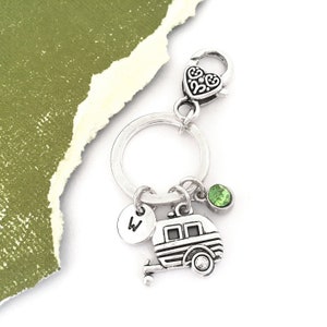 Camper Keychain, Trailer Keychain, Caravan Keyring, RV Keychain, Personalized Camping Keychain, Camper Gifts, Camping Lover Gift, Initial