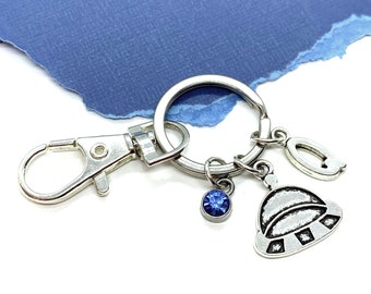 Alien Spaceship Keychain, Flying Saucer Initial Key Ring, UFO Keyring, Personalized Space Lover Gift, Alien Themed Gift, Outer Space Gifts