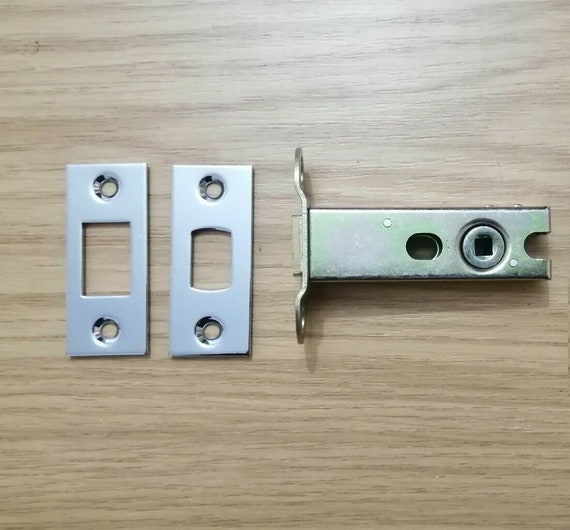 Cerradura gancho para puerta corredera en 60mm en níquel.