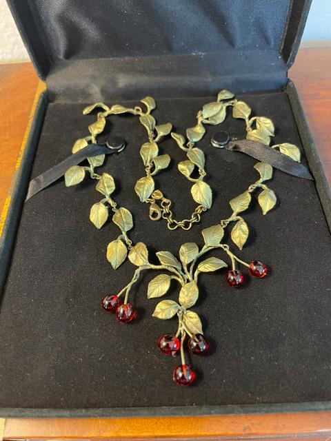 Vintage Michael Michaud - Etsy