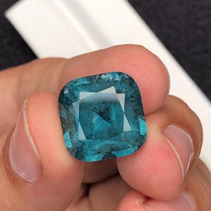 Blue Tourmaline Faceted 20 ct - Deep Serenity Gem for Collector Jewelry image 4