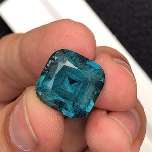 Blue Tourmaline Faceted 20 ct - Deep Serenity Gem for Collector Jewelry image 8