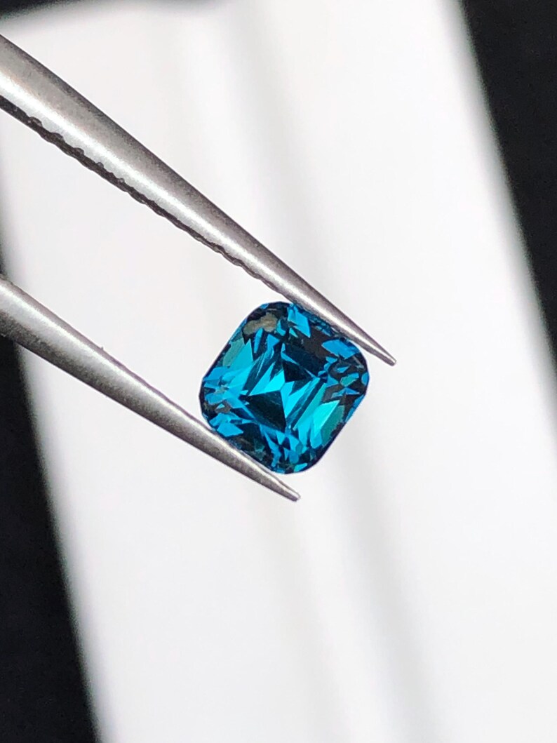 Natural Ink Blue Tourmaline Faceted 1 ct - Gemstone for Jewelry from Afghanistan image 6