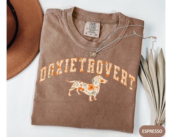 Doxietrovert Dachshund Shirt, Funny Dog Lover Tshirt, Comfort Colors Wiener Dog Tee, Cute Sausage Dog Shirt, Introvert Dog Mom Gift