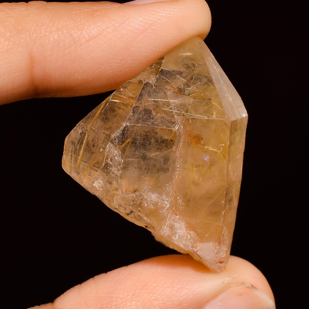 Natural Rough Healing Rutile Quartz Gemstone Raw Rutile Specimens ...