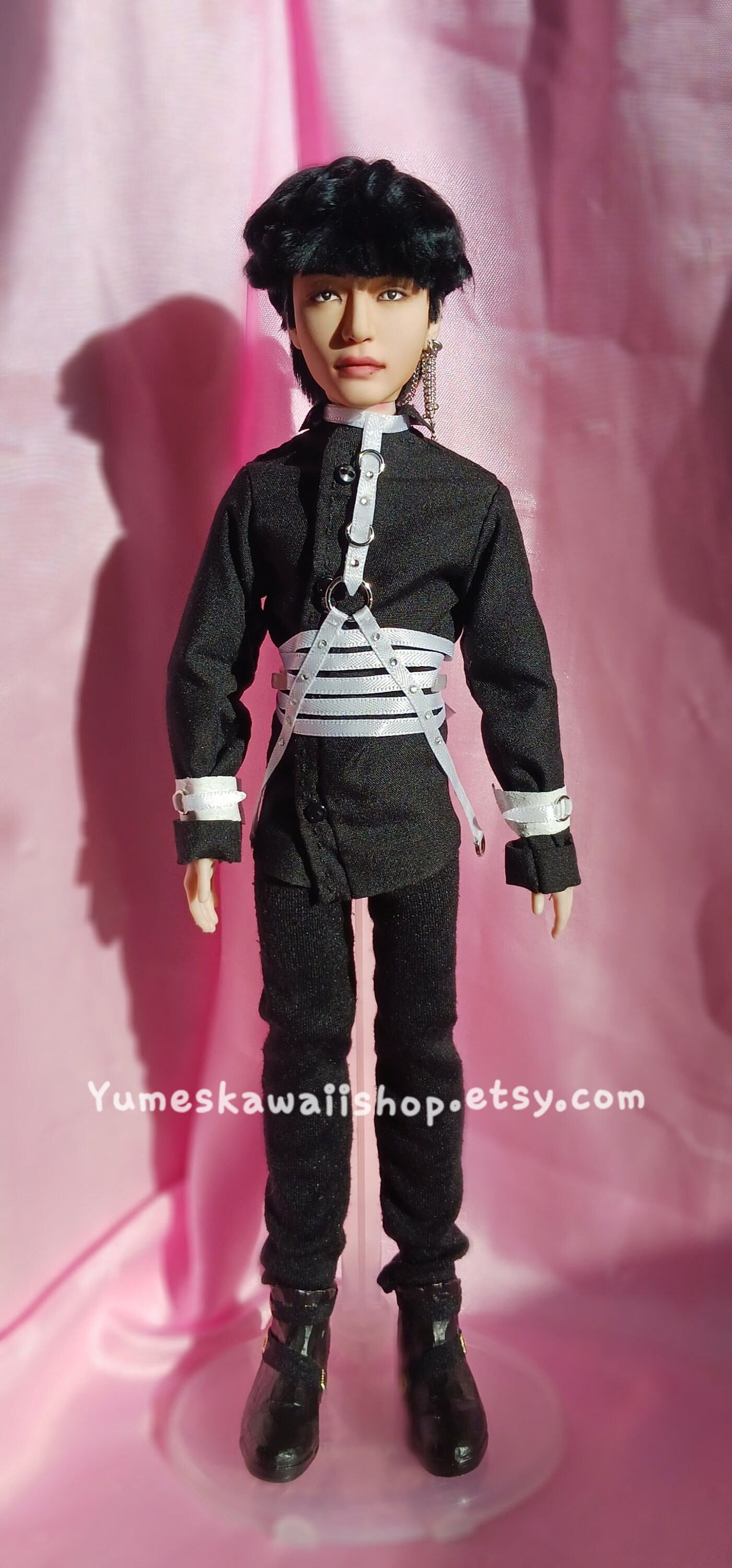 Bts Vkim Taehyung Fake Love Ooak Doll Etsy Bts Vkim Taehyung Fake Love Ooak Doll Etsy