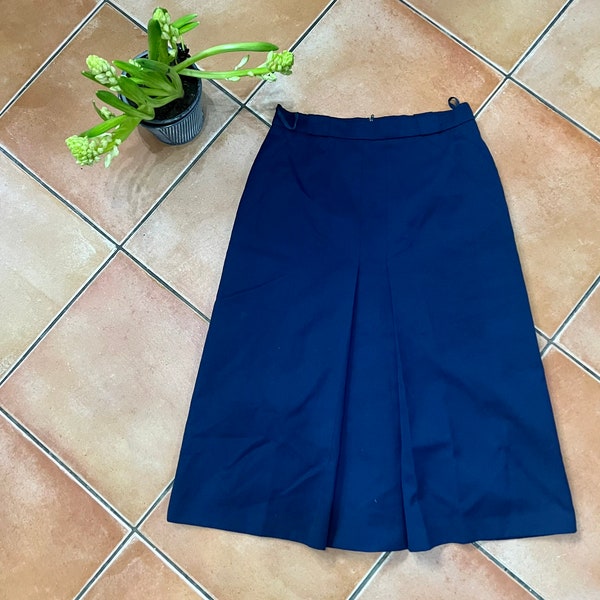 Vintage navy blue A-Line skirt