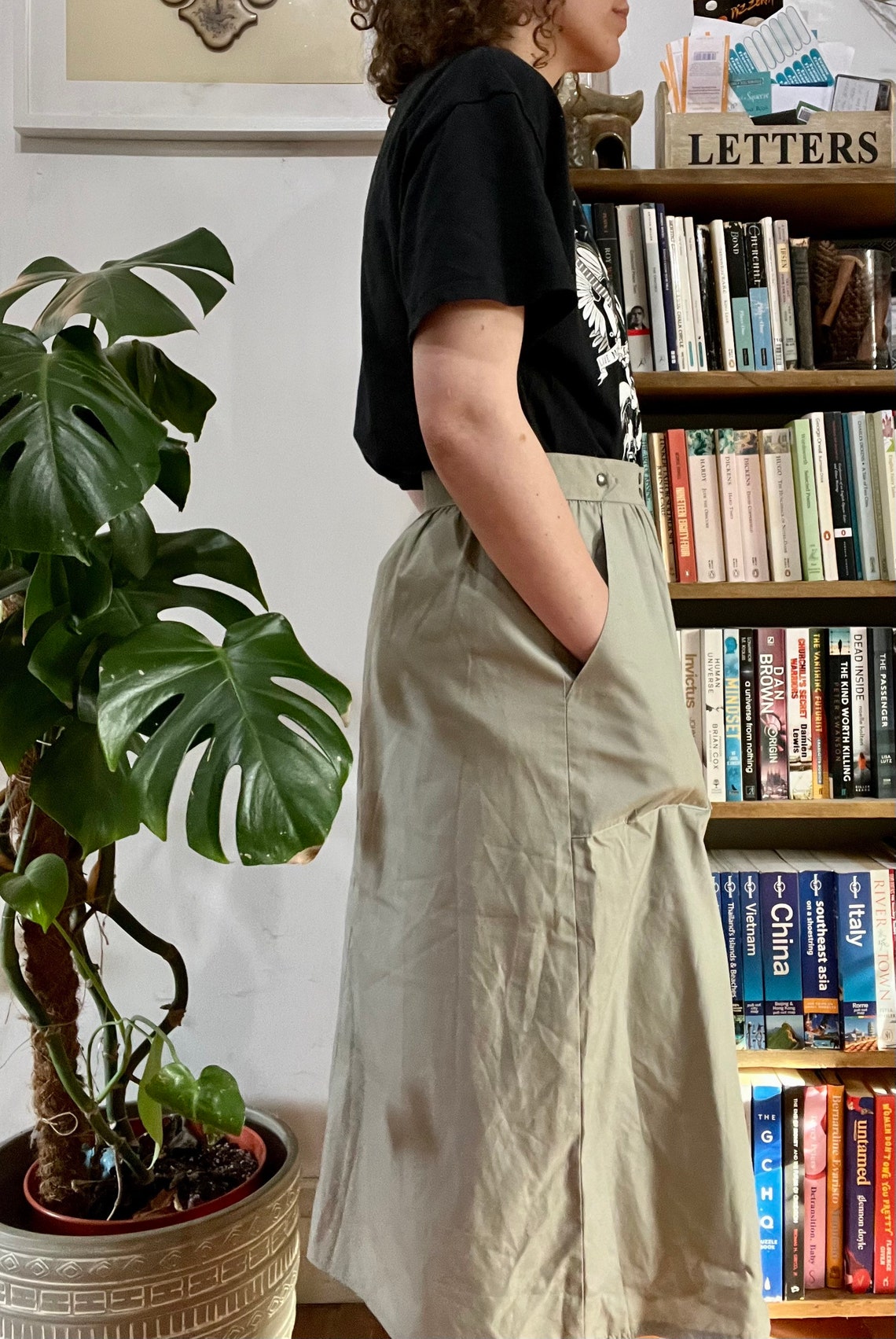 Mari linen skirt military main image 0