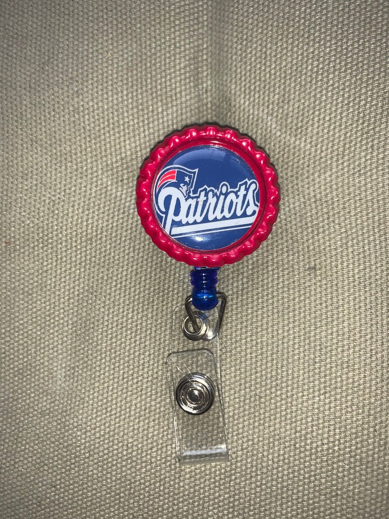 Custom badge reel