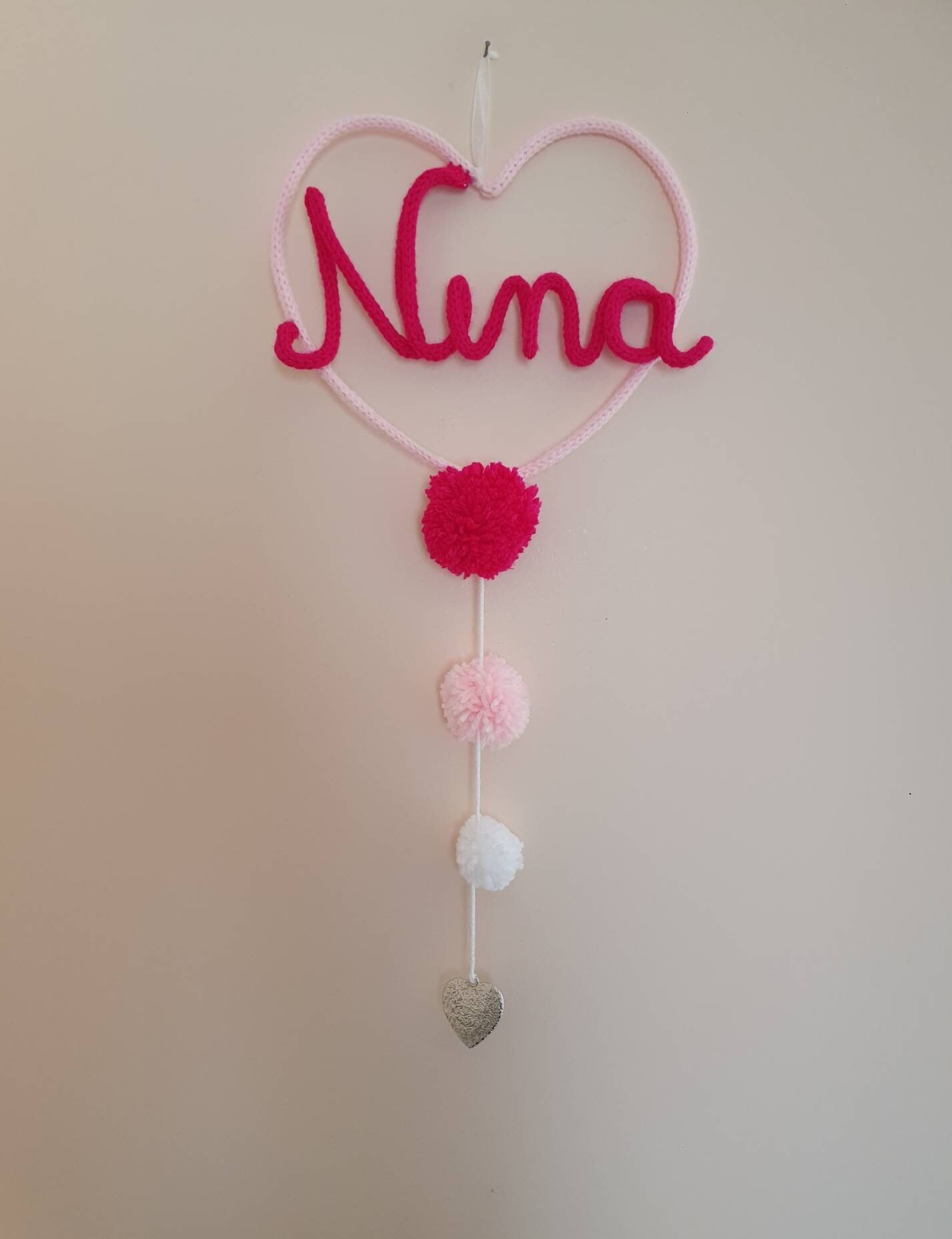 Attrape Rêve en Forme de Cœur Prénom Tricotin et Pompons