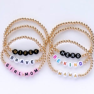 Pulsera con nombre de The Neon Cactus Studio / Pulsera personalizada con nombre y cuentas / Pulsera personalizada con cuentas y palabras / Pulsera bañada en oro