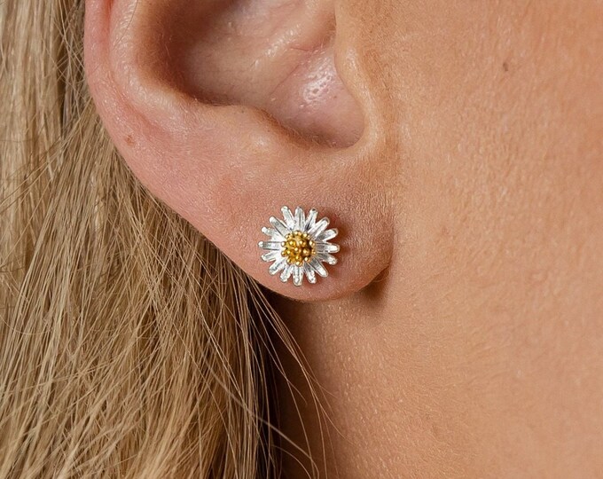 Daisy Stud Earrings, Sterling Silver Earrings, Daisy Dainty Studs, Dainty Jewellery, Minimalist