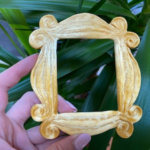 Friends-Inspired Peephole Frame - Made in Canada