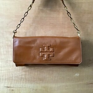 ハンドバッグ TORY BURCH Woman Handbag Brown 177235 200 Tory Burch Womens York Brown Cognac Leather Double Handles