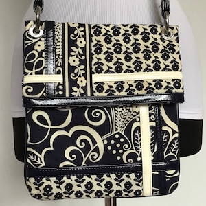 Vera Bradley Floral Crossbody Handbag Navy Blue White NWOT