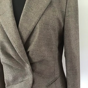 Marc Cain Glen Plaid Virgin Wool Tailored Fit Women’s Blazer Surgeon’s Sleeve size-6 VG-excellent