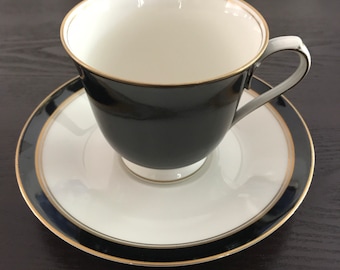 Noritake Ivory & Ebony Teacup/Saucer Gold trim