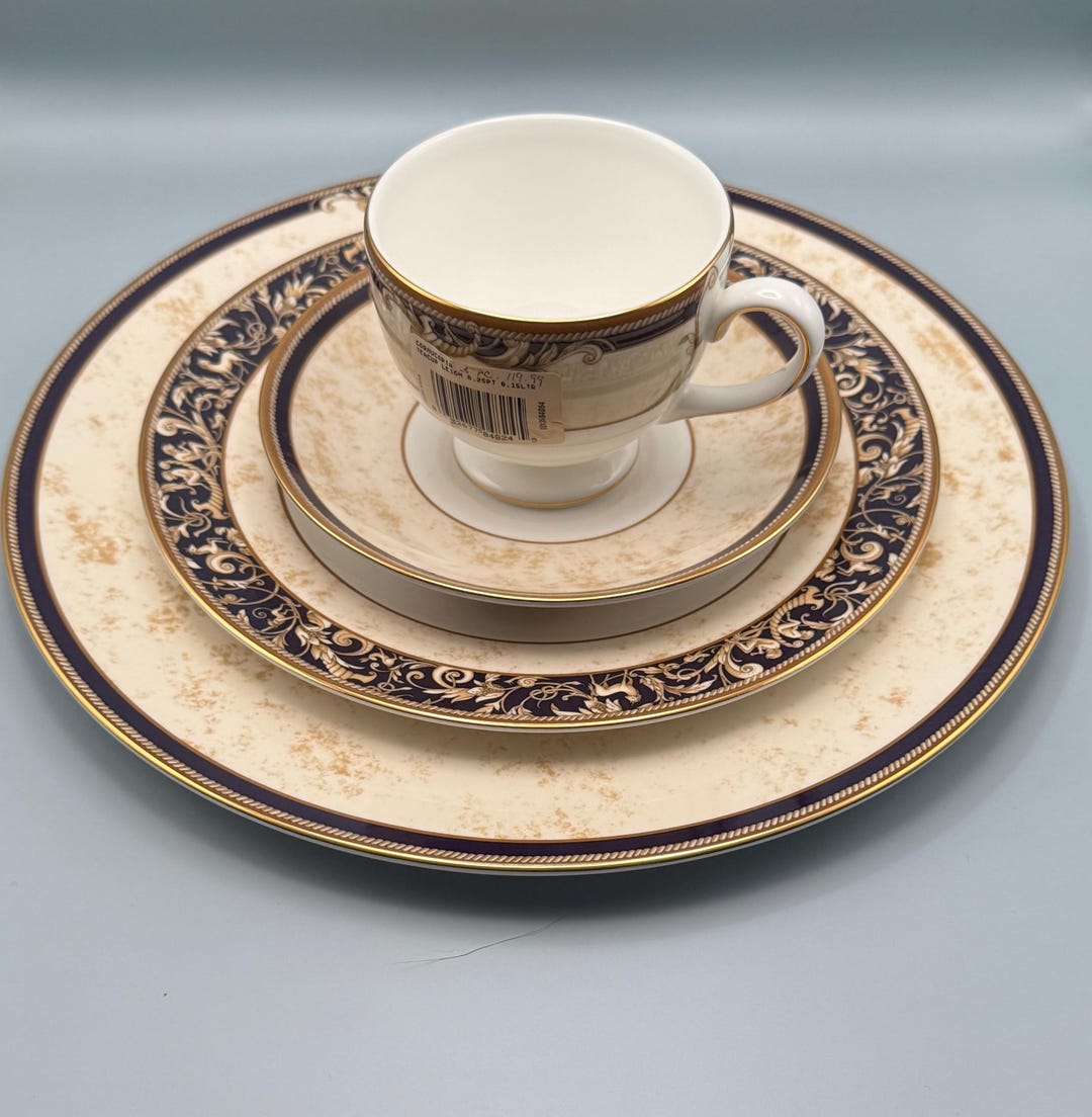 Wedgewood Cornicopia 4 Pc. Dinnerware Set 1995 Discontinued NEW - Etsy
