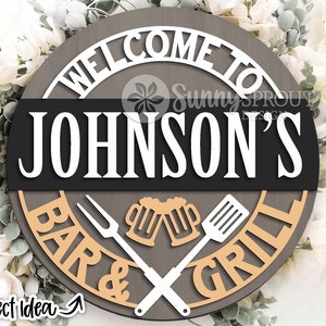 Welcome Bar & Grill Sign, digitale download, ronde deurhanger svg, Glowforge lasergesneden bestand, Cricut, terras welkomstbord svg, personaliseren